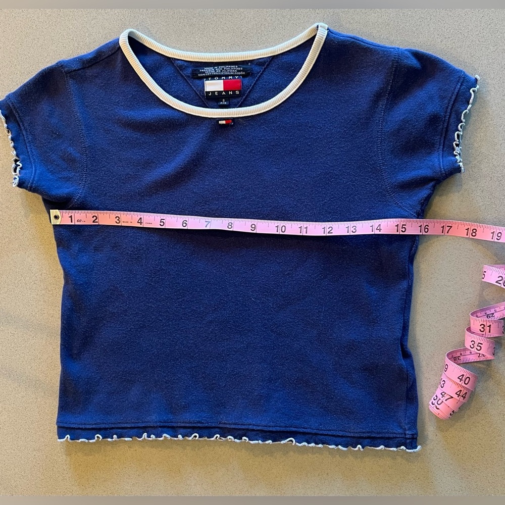 Vintage Tommy Hilfiger Ruffled Edge Cropped Blue T-Shirt Size S - Picture 3 of 12